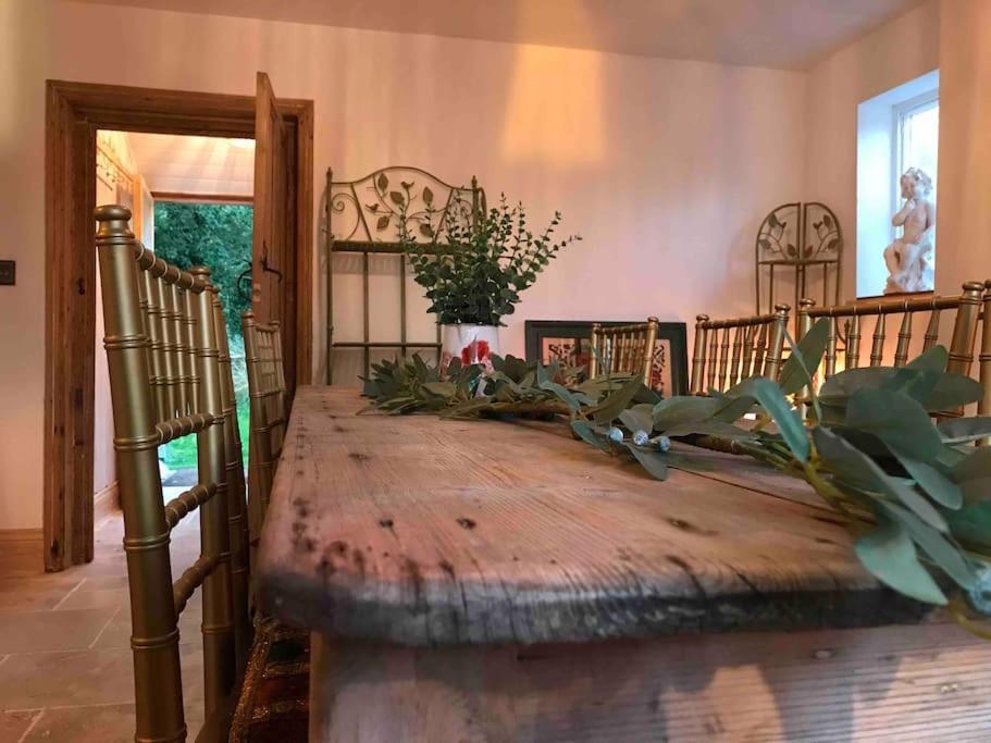 Long Bennington Priory Meadow Cottage מראה חיצוני תמונה