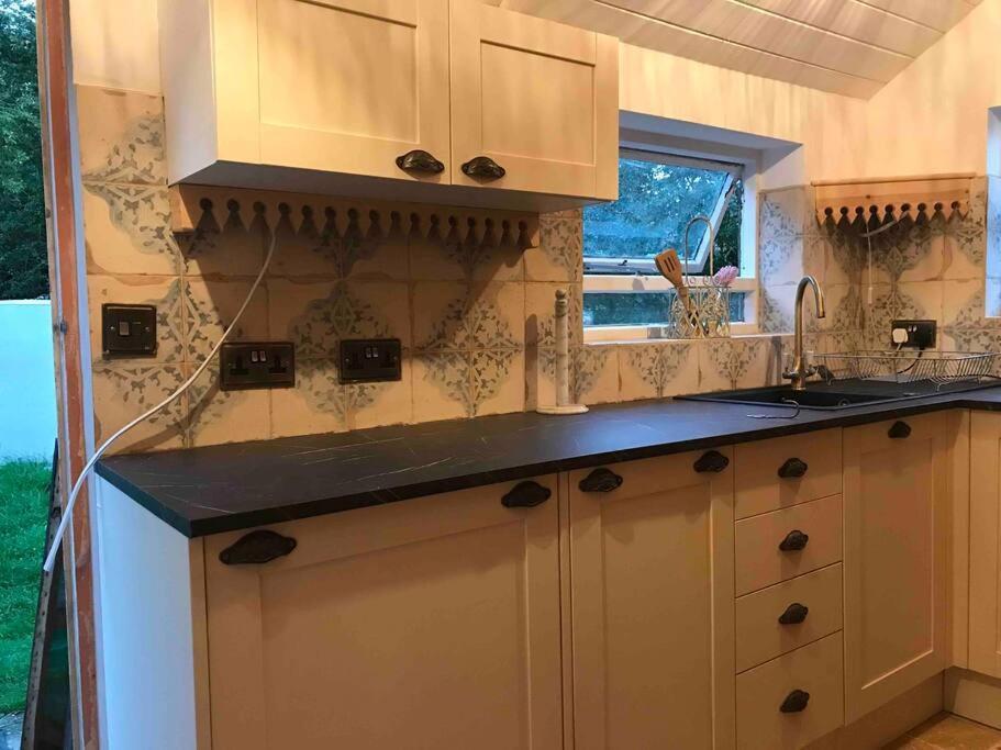 Long Bennington Priory Meadow Cottage מראה חיצוני תמונה